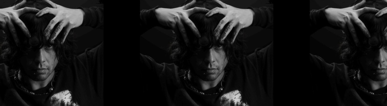 ALAN AXAX